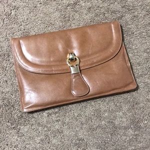 EUC VINTAGE CLUTCH WITH DAZZLING GOLD HARDWARE